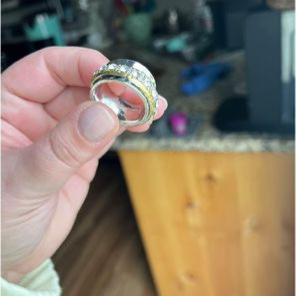 Spinner Ring - Picture 2 of 2